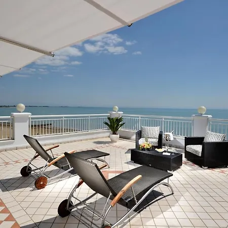 Vittoria Hotel