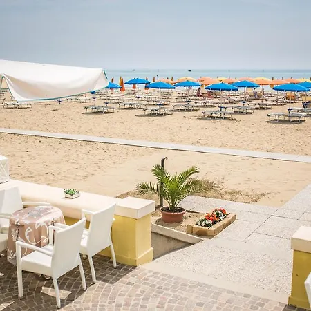 Vittoria 4*